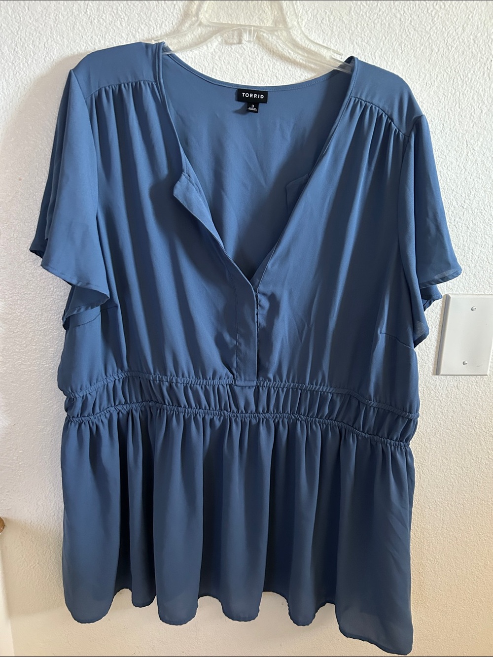 torrid Dusty Blue V-Neck Ruffle Peplum Tunic